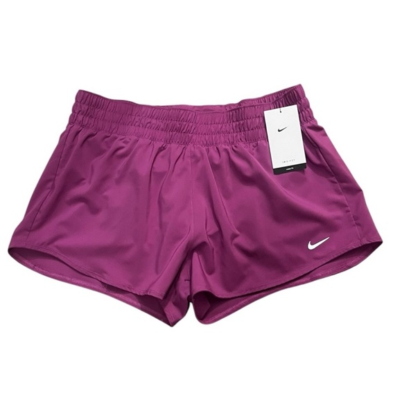 Nike One Women’s XL Mid-Rise 3" Shorts in Hot Fuchsia with Back Pocket - Picture 1 of 11
